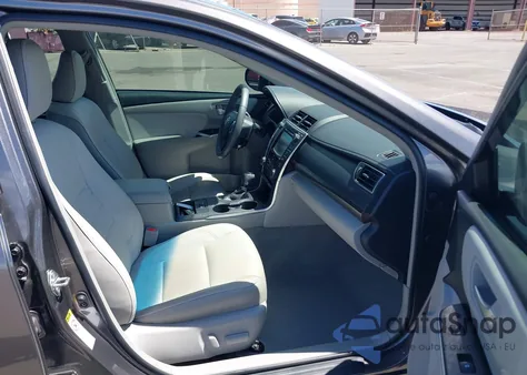 2017 Toyota Camry Xle V6 из США, поврежденный, VIN 4T1BK1FK8HU584942